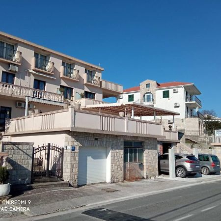 Apartments Klakor Ps Тиват Экстерьер фото