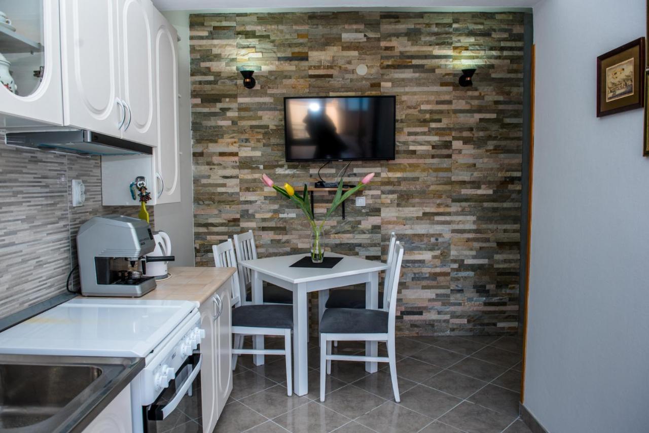 Apartments Klakor Ps Тиват Экстерьер фото