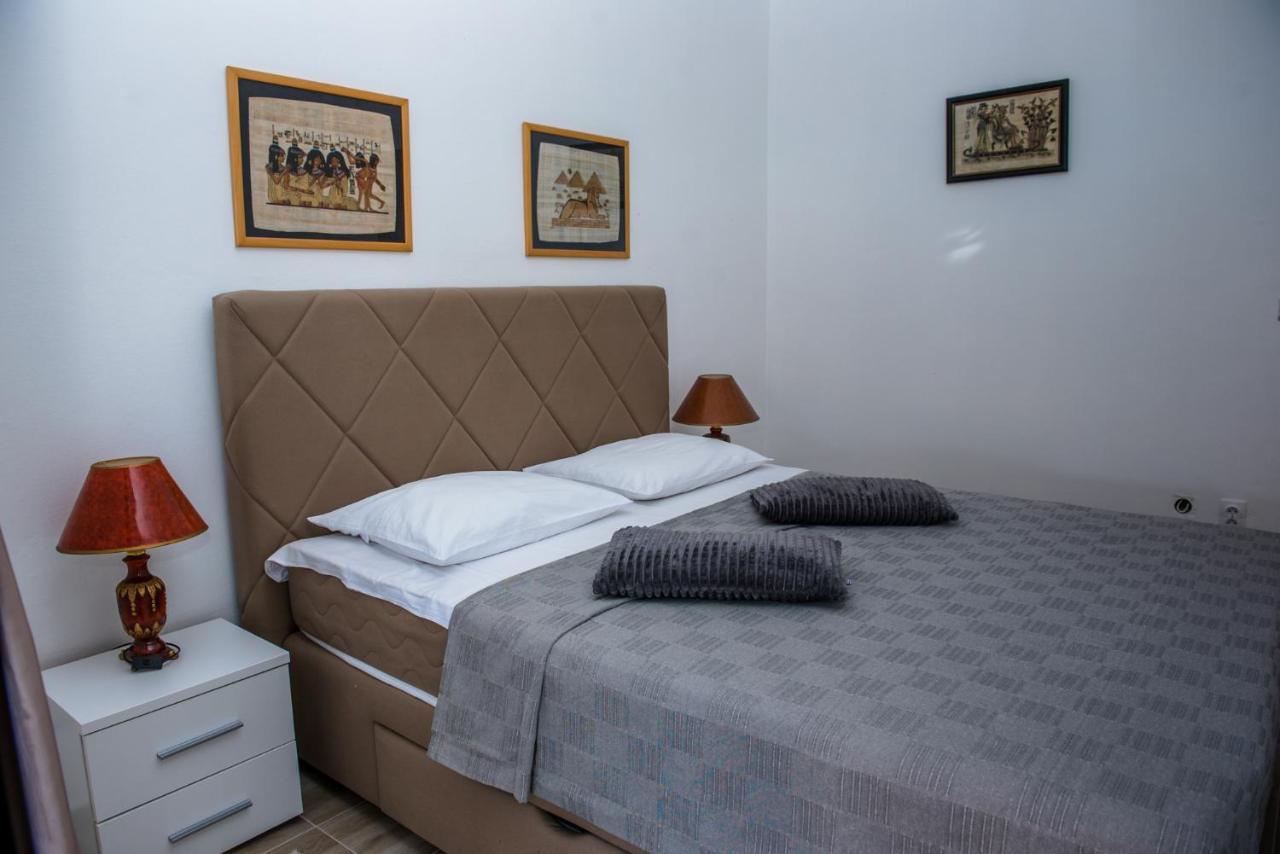 Apartments Klakor Ps Тиват Экстерьер фото