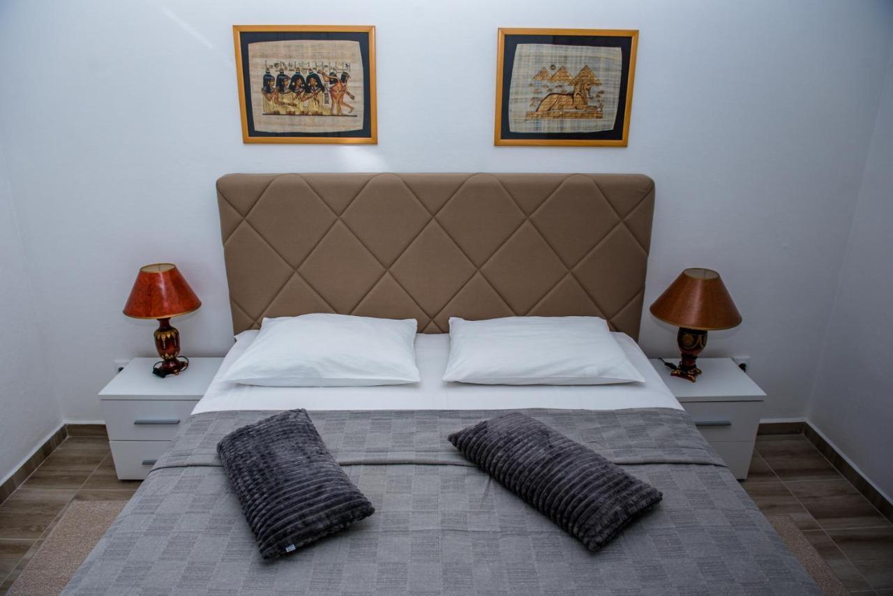 Apartments Klakor Ps Тиват Экстерьер фото