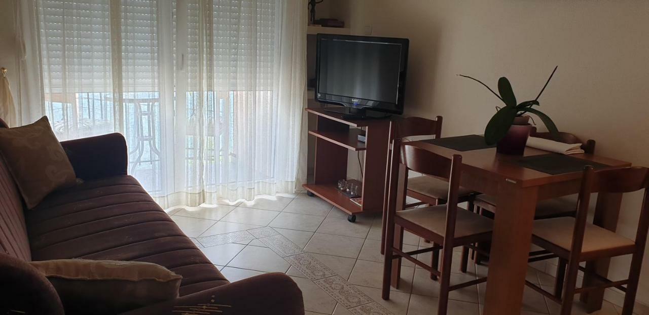 Apartments Klakor Ps Тиват Экстерьер фото
